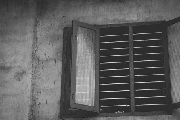 What Is the Egress Requirement for Windows?
